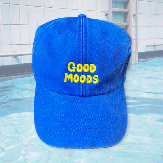 vintage cap // bright blue