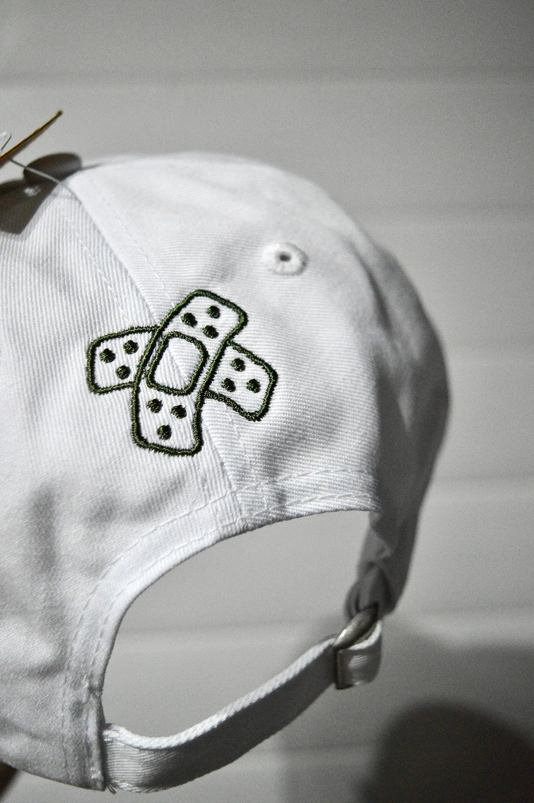 dad cap // white + dark green