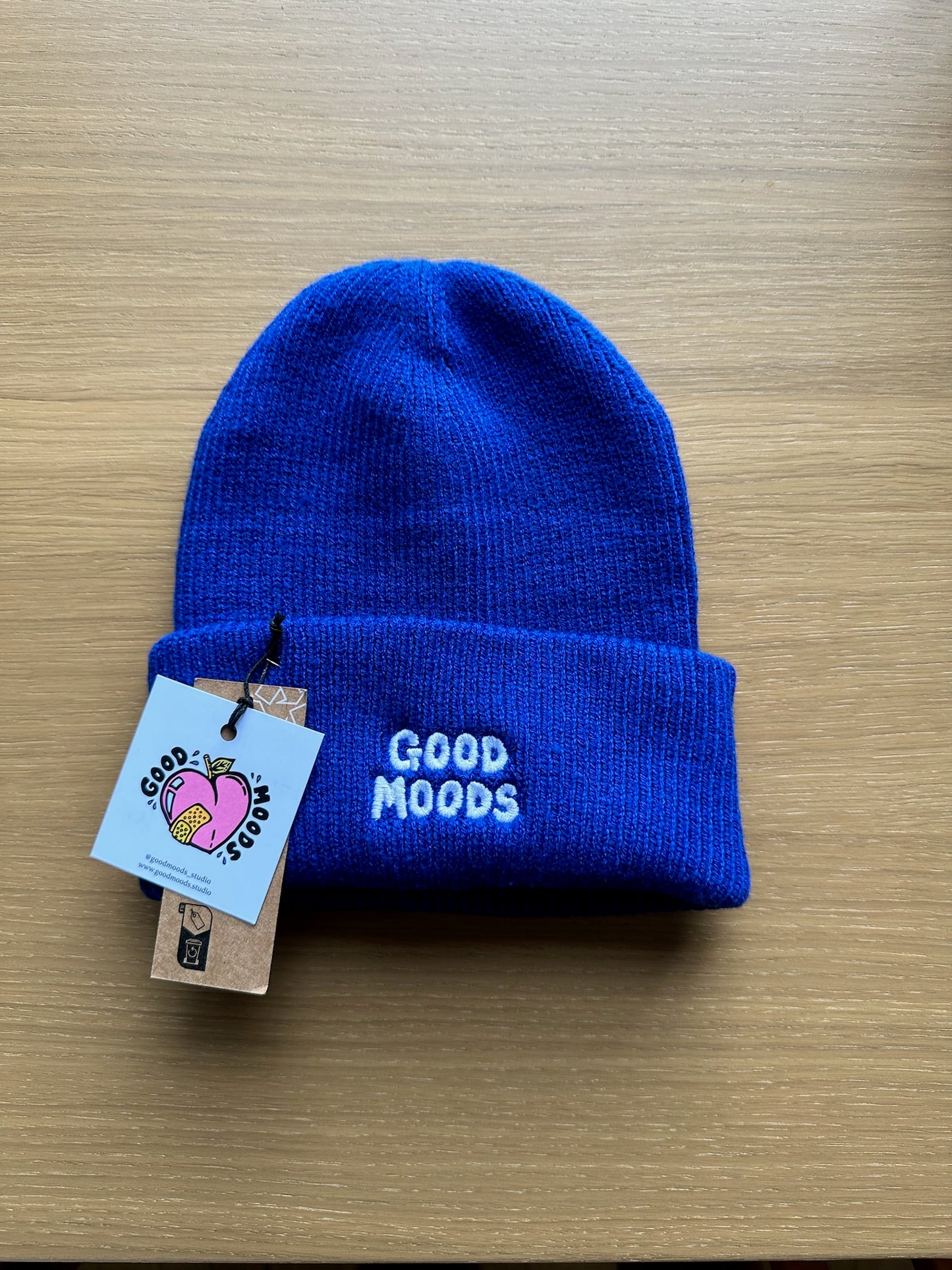 classic beanie // bright royal blue